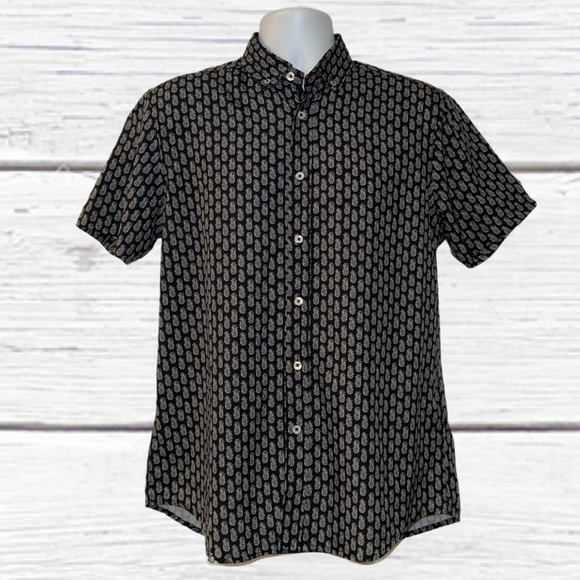 International Report Pineapple Print - Men’s Med 4-Way Stretch Navy Button Down - Picture 1 of 8